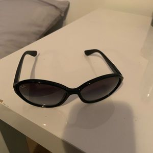 Ray Bans Jackie O
